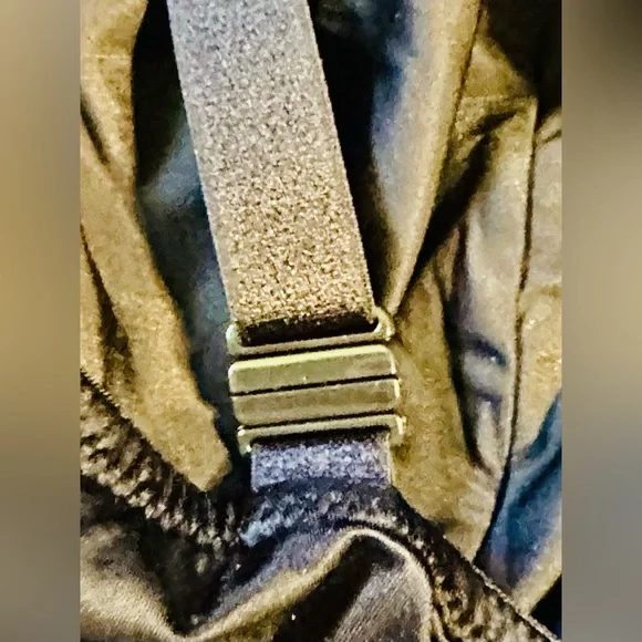 VS bra - Picture 3 of 5